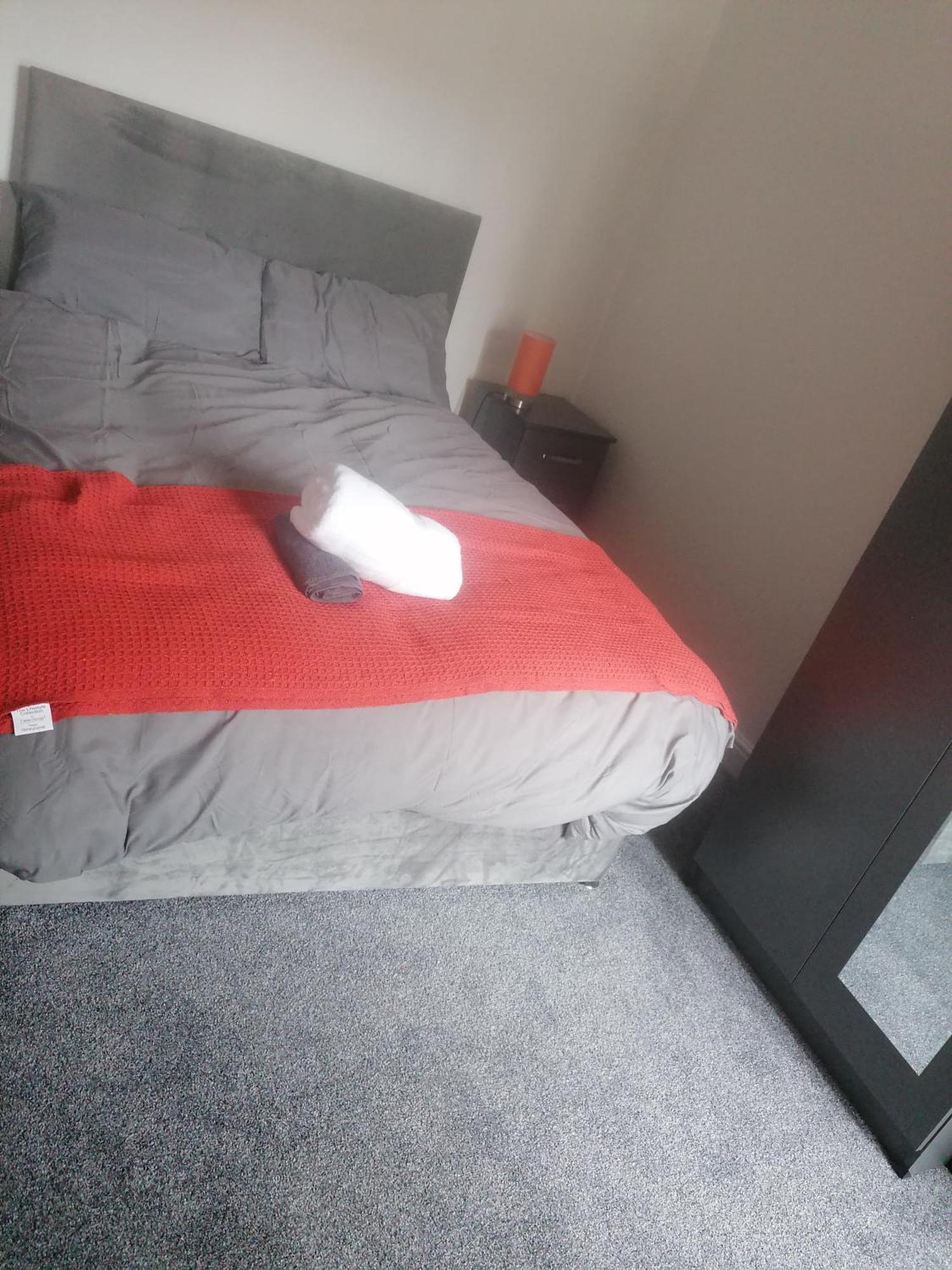 Rossy Home Of Relaxations Stoke-on-Trent Dış mekan fotoğraf